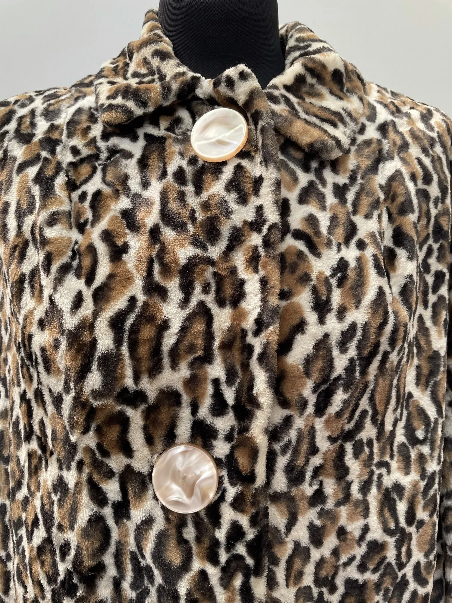 1950s Faux Leopard Fur Cape Coat - Size 16