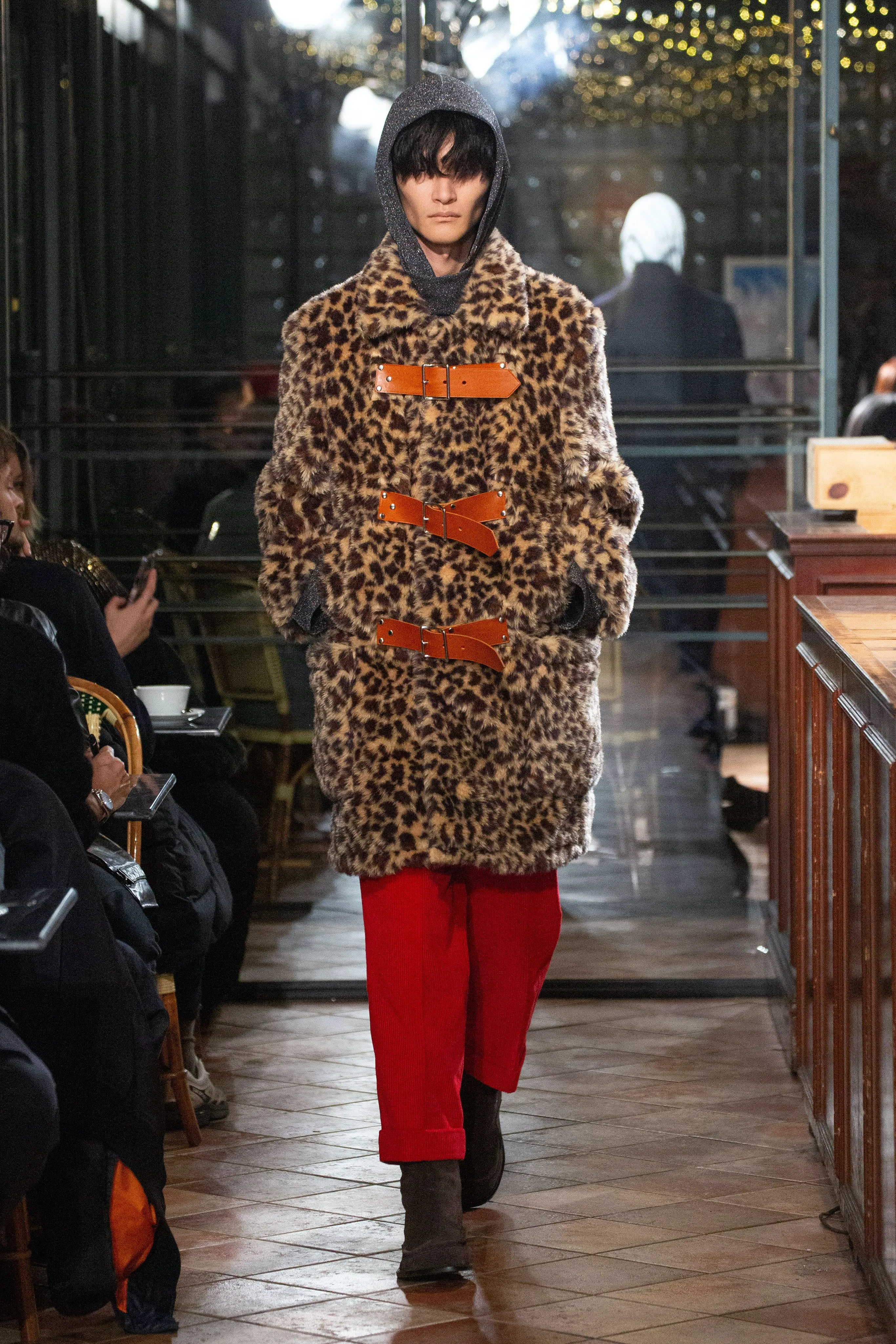 BED j.w. FORD  Fake far coat(LEOPARD)