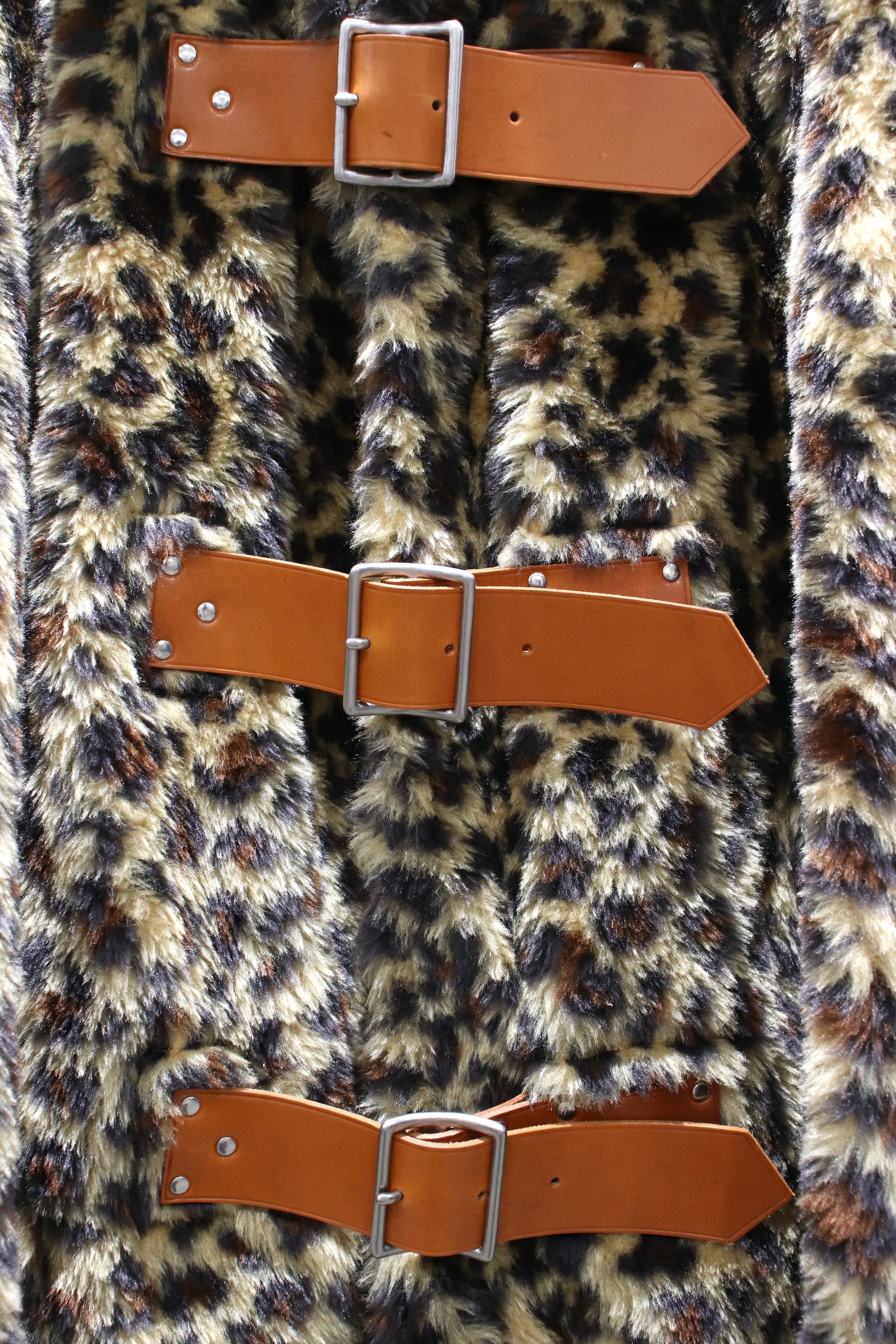 BED j.w. FORD  Fake far coat(LEOPARD)