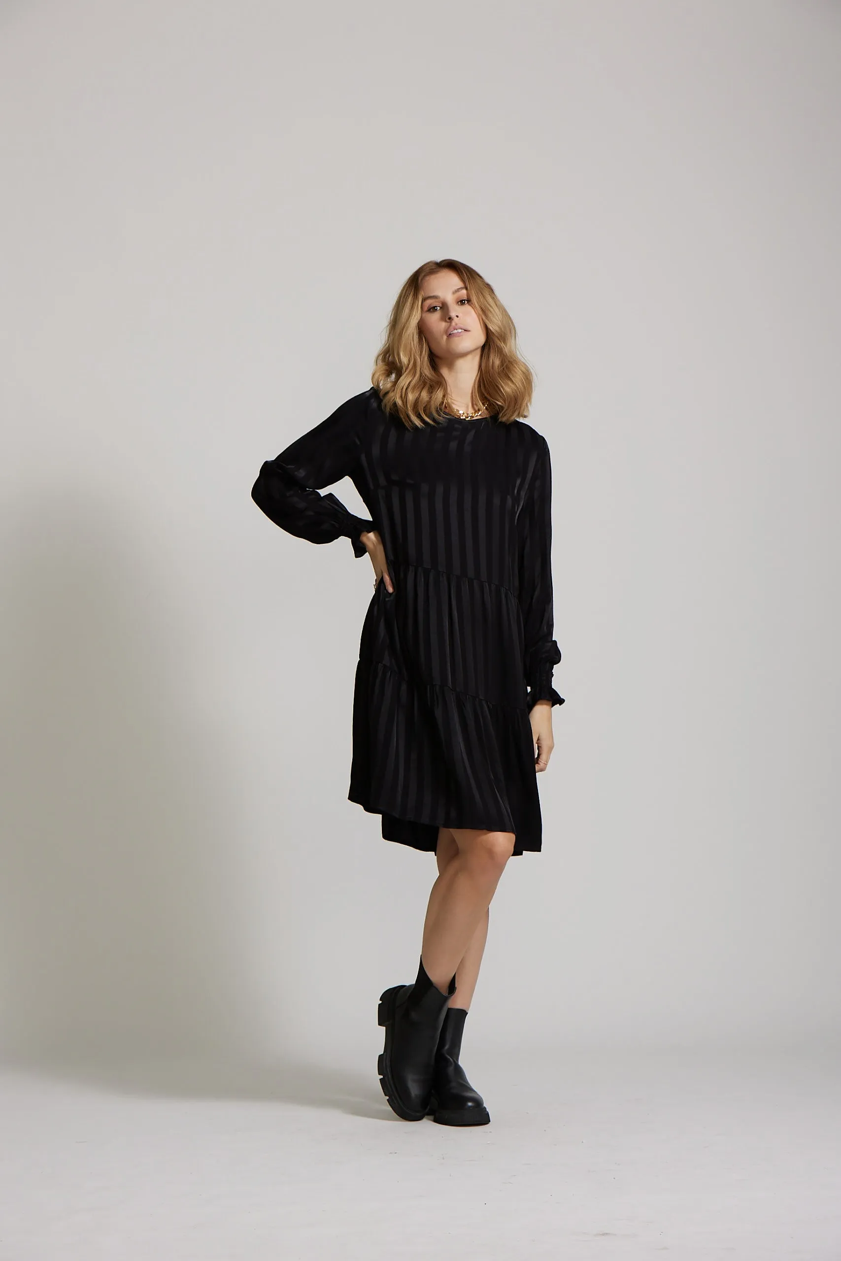 Carrie Dress - Black