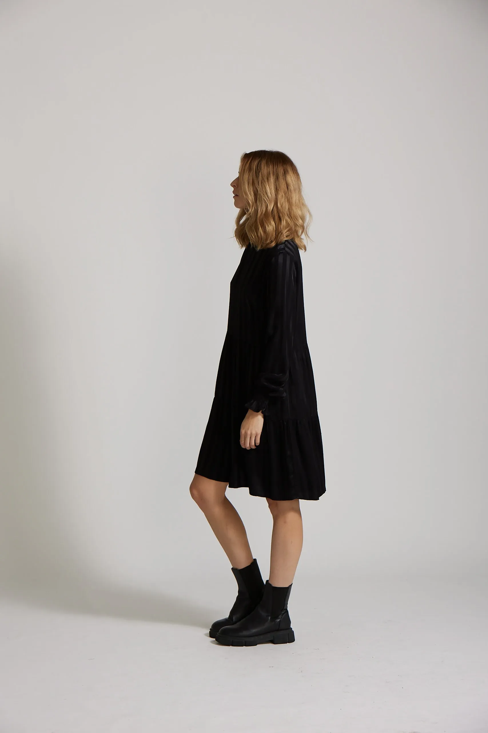 Carrie Dress - Black