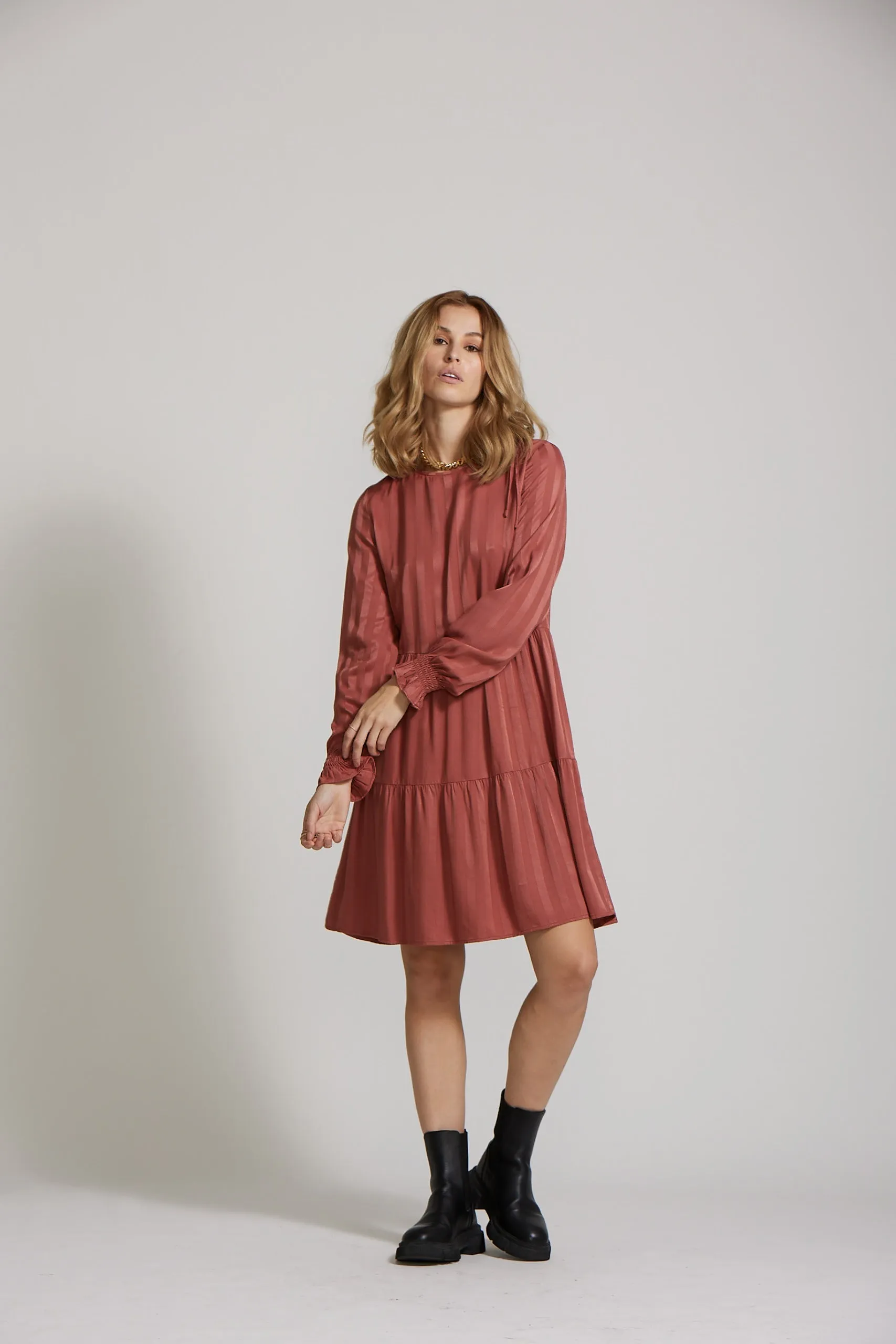 Carrie Dress - Clay