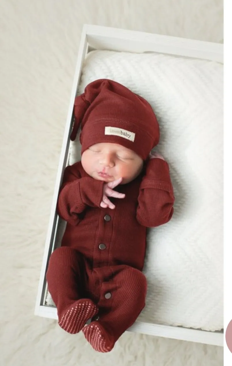 L’oved Baby - Organic Thermal Footie in Crimson