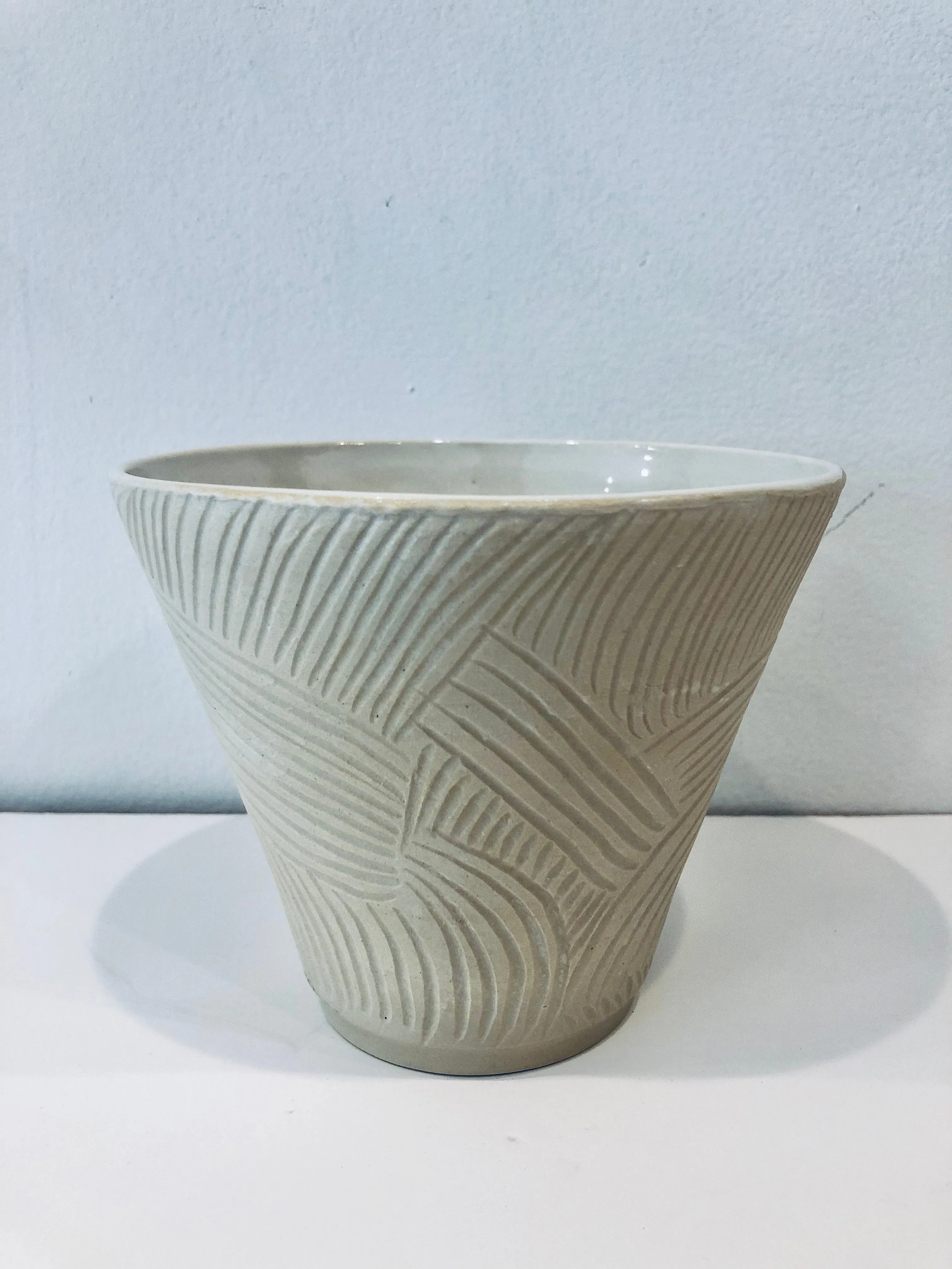 Neutral Etched Planter