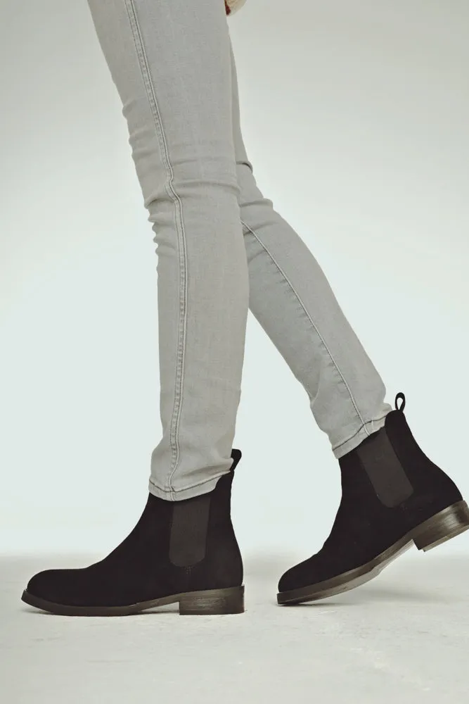 Neutral X Negro